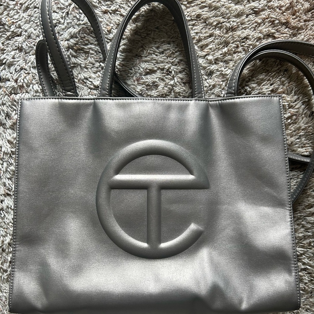 Telfar Medium Shopping Bag - Bronze (UNISEX)